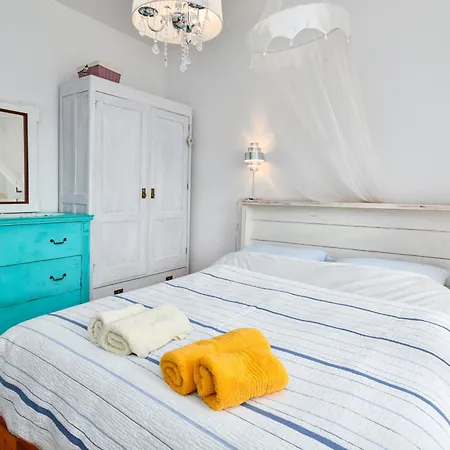 Family-friendly With Swimming Pool Barbat, Rab - 20170 * Rab Town