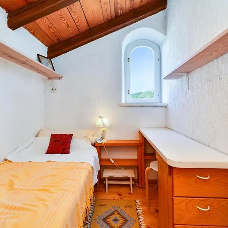 Family-friendly With Swimming Pool Barbat, Rab - 20170 Appartamento *