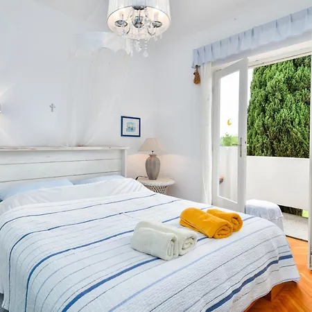 Family-friendly With Swimming Pool Barbat, Rab - 20170 Daire