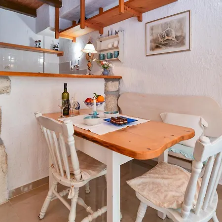 Daire Family-friendly With Swimming Pool Barbat, Rab - 20170