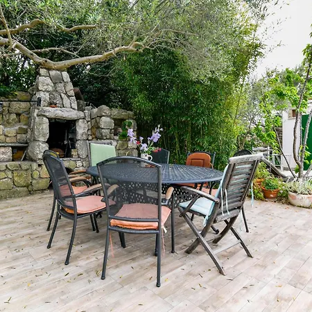 Daire Family-friendly With Swimming Pool Barbat, Rab - 20170 Rab Town