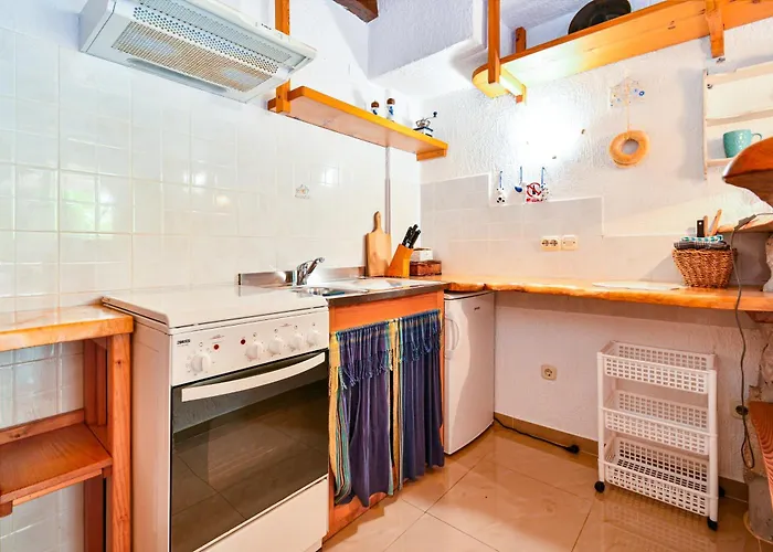 Family-friendly With Swimming Pool Barbat, Rab - 20170 Διαμέρισμα *