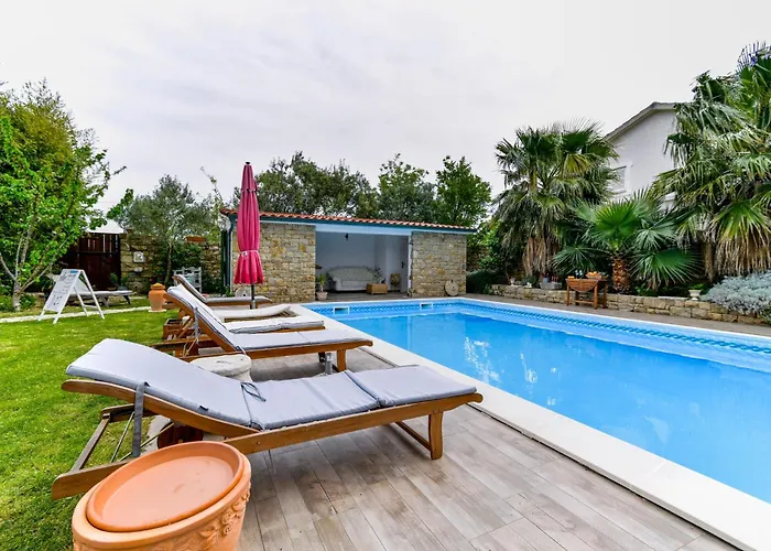 Family-friendly With Swimming Pool Barbat, Rab - 20170 * Ραμπ