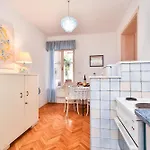 Apartmán Family-friendly With Swimming Pool Barbat, Rab - 20170 *