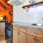 Family-friendly With Swimming Pool Barbat, Rab - 20170 Apartmán Rab Town