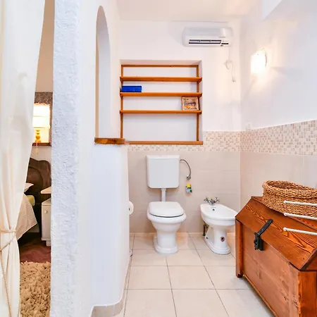 Appartamento Family-friendly With Swimming Pool Barbat, Rab - 20170 Rab Town